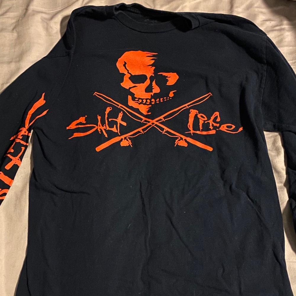 Salt Life; long sleeve tee; size M
